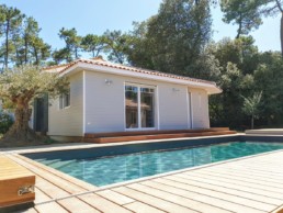 Solaireau Jard Extension ossature bois piscine terrasse coulissante ipé 1